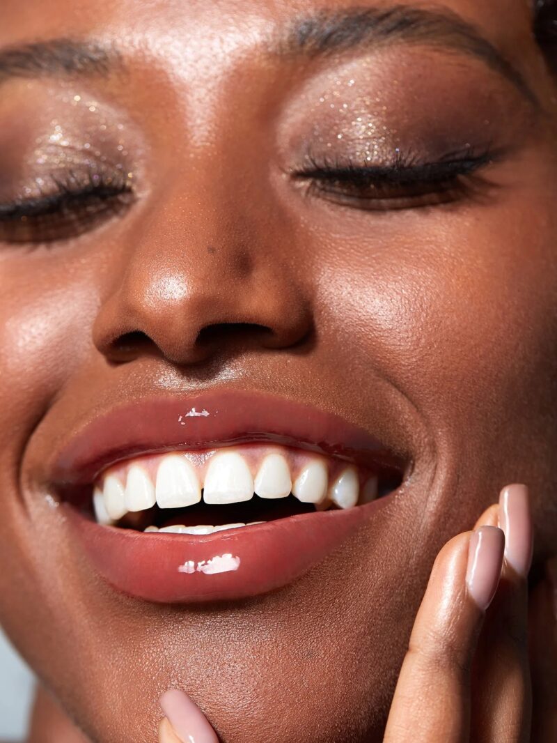 Sheglam Pout-Perfect Shine Lip Plumper - Image 31