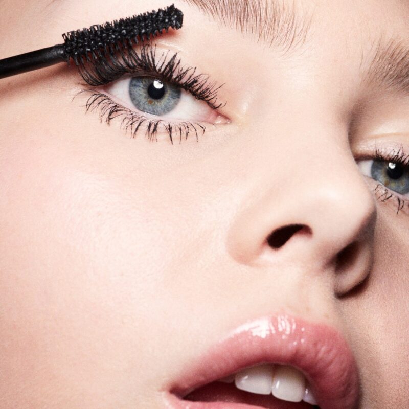 Fenty Beauty Hella Thicc Volumizing Mascara Mini 3.5 ML - Image 4